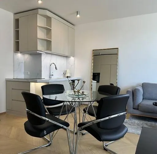 Lejlighed Luxe Near The Airport