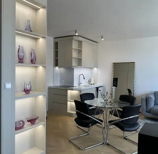 Luxe Near The Airport Lejlighed *